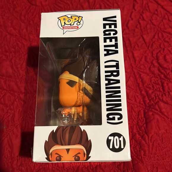 Funko Pop Training Vegeta - Picture 3 of 5